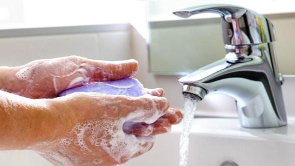 درمان خشکی و چروک پوست دست