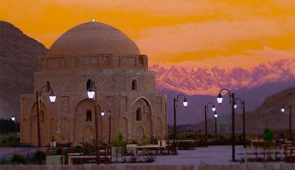مکانهای دیدنی شهر کرمان را در تیجور ببینید، قسمت3 عکس گنبد جبلیه کرمان