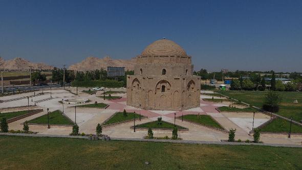 مکانهای دیدنی شهر کرمان را در تیجور ببینید، قسمت3 معماری گنبد جبلیه