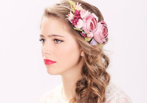مدل موی باز عروس با تاج گل