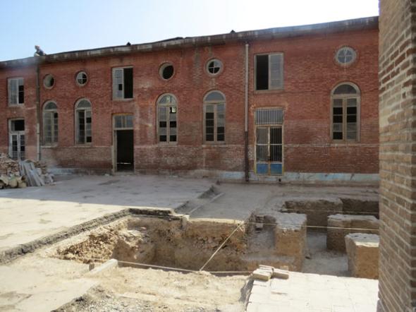 مدرسه و مسجد حیدریه