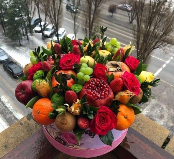 دسته گل میوه ای شب یلدا دسته گل میوه ای شب یلدا