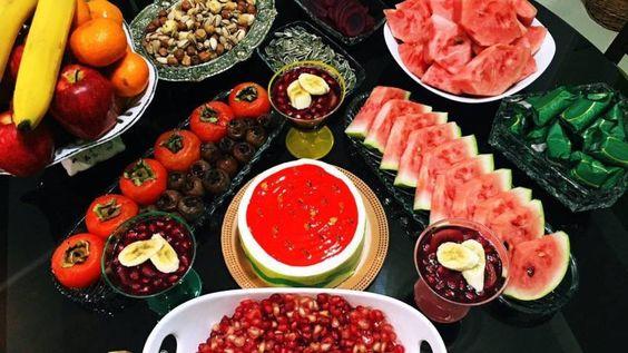 سفره شب یلدا سنتی سفره شب یلدا سنتی