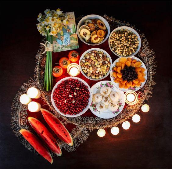 عکس سفره شب یلدا ساده عکس سفره شب یلدا ساده