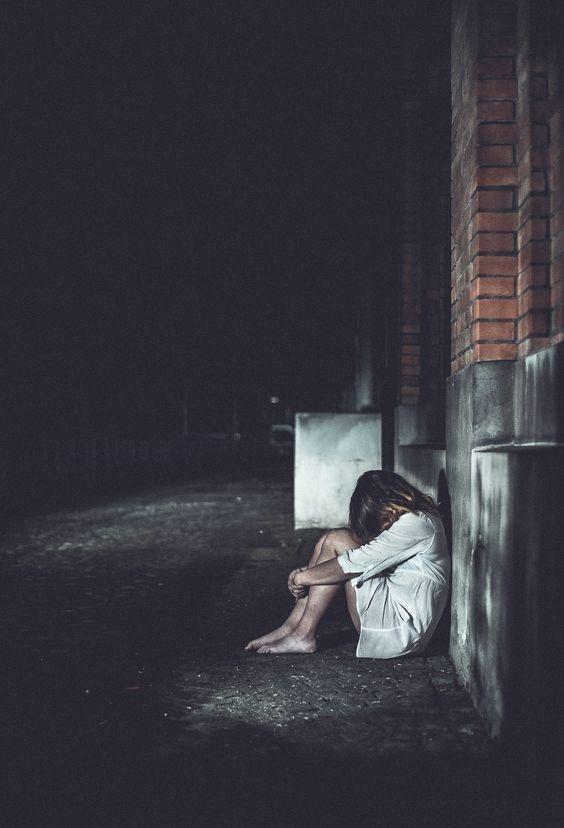 پروفایل دخترونه غمگین پروفایل دخترونه غمگین