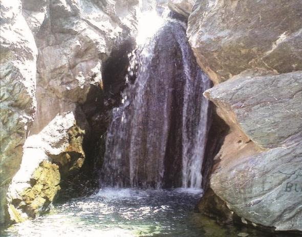 آبشار چهارده بیرجند آبشار چهارده بیرجند