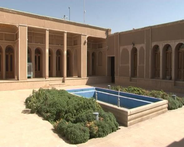 باشکوهترین عمارتها و خانههای قدیمی و تاریخی در تهران خانه اربابی تهران
