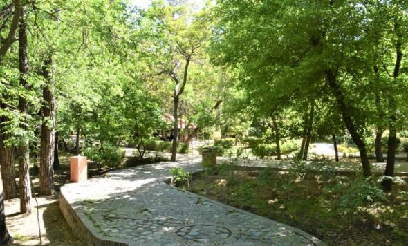 برای سیزده بدر این مکانهای زیبا را در تهران از دست ندهید سیزده بدر در بوستان قیطریه