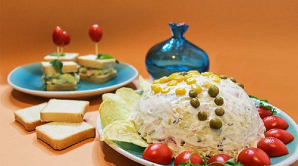 با این روش سالاد الویه فوق العاده خوشمزه درست کنید طرز تهیه سالاد الویه با مرغ