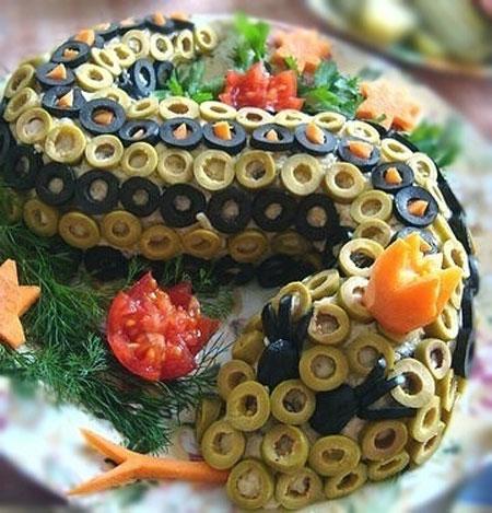 آموزش تزیین سالاد الویه ساده آموزش تزیین سالاد الویه ساده