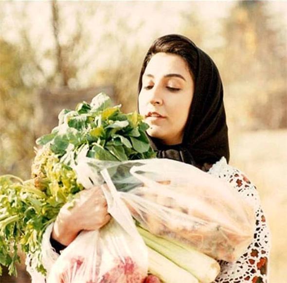 جدیدترین عکس مرجانه گلچین، بازیگر دوست داشتنی سریالهای طنز عکس جوانی مرجانه گلچین