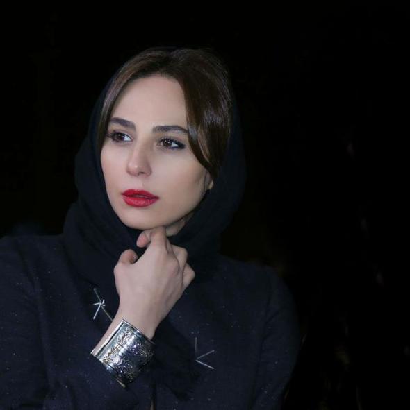 عکسهای رعنا آزادیور بازیگر نقش سمیرای سریال زخم کاری عکس رعنا آزادی ور