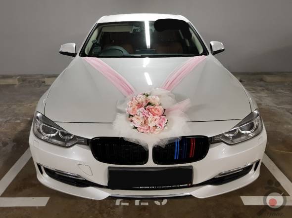 تزئین ماشین عروس با گل