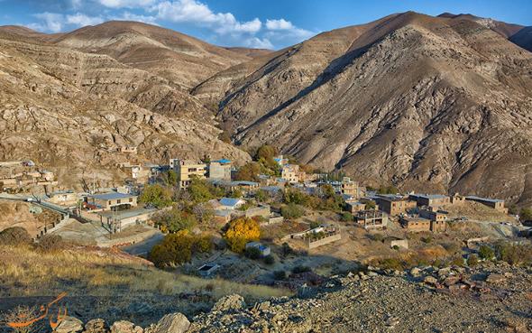 با روستای وردیج، روستای صخرههای ارواح در تهران آشنا شوید روستای ارواح