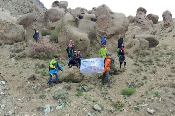 با روستای وردیج، روستای صخرههای ارواح در تهران آشنا شوید عکس روستای وردیج
