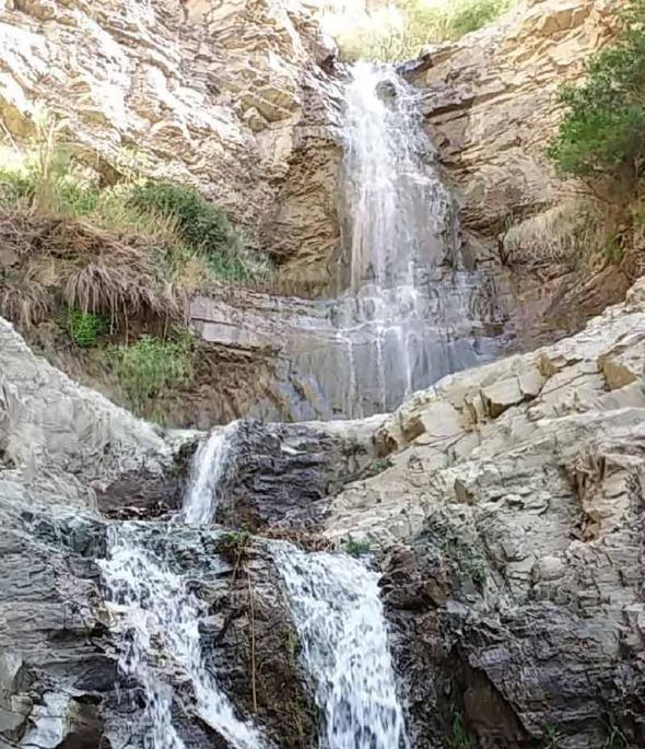 آبشار لت مال روستای وردیج