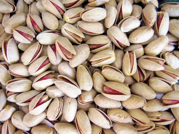 پسته احمدآقایی پسته احمدآقایی