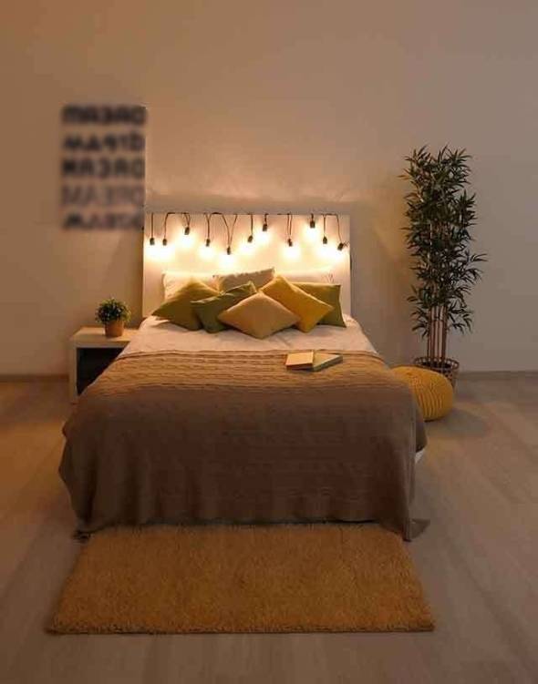 تزئین تختخواب با نورپردازی برای شب عروسی
