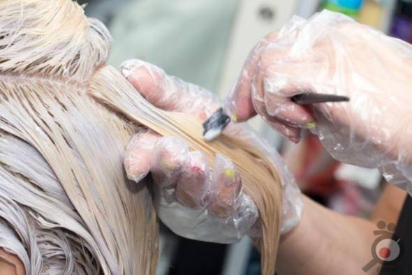 ریزش مو شدید به خاطر استفاده از مواد شیمیایی