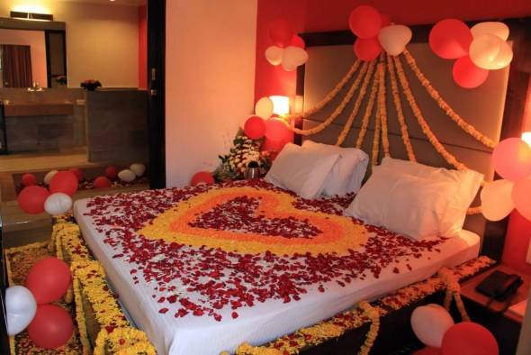 اتاق خواب عروس با طرحی متفاوت و پر گل