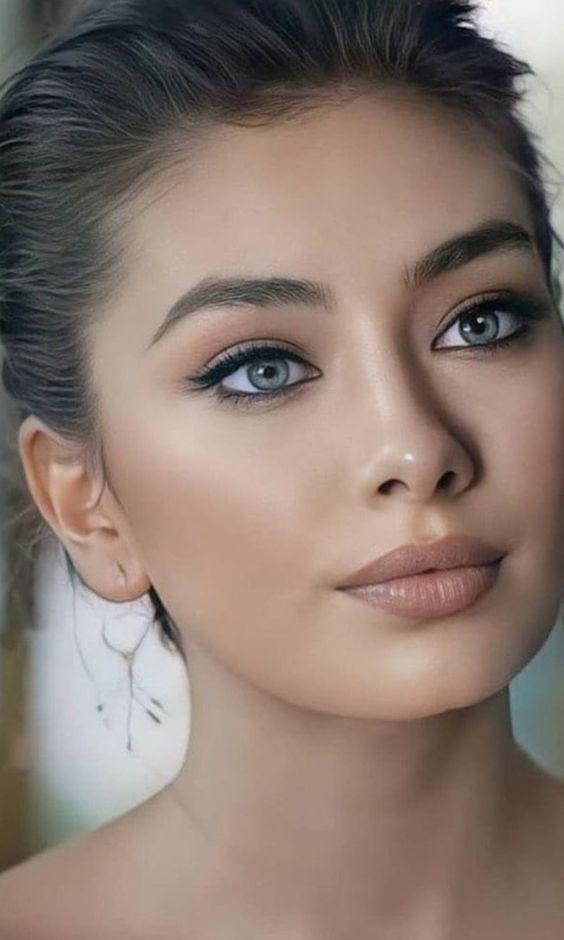 آرایش دخترانه لایت آرایش دخترانه لایت