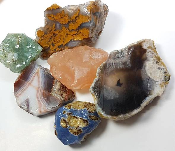 سنگهای ایرانی