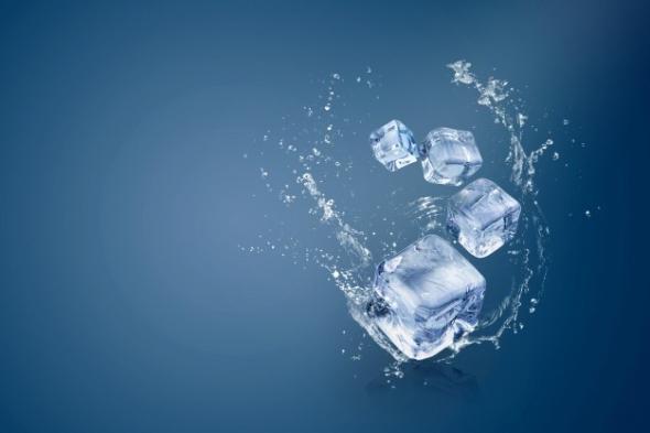 فواید یخ برای پوست