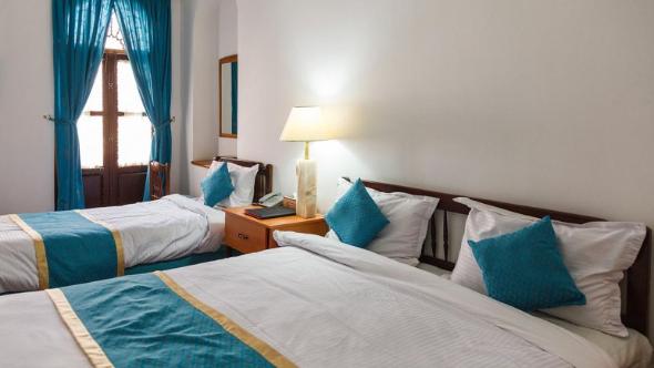 هتل لاله یزد بهترین هتلهای یزد