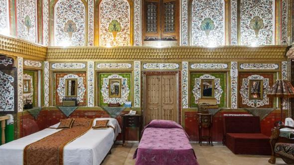 هتل آنتیک ملک التجار یزد بهترین هتلهای یزد