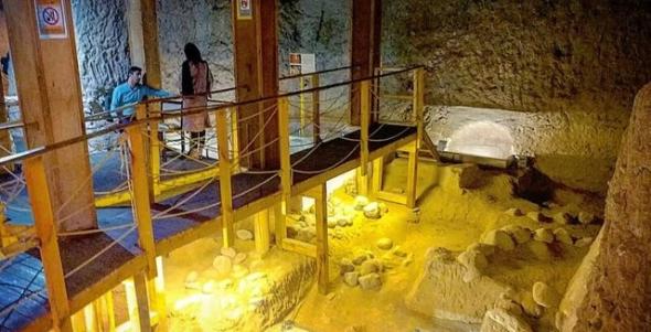 مکانهای دیدنی و تفریحی شهر تبریز کدامند؟ موزه عصر آهن