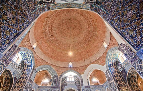مکانهای دیدنی و تفریحی شهر تبریز کدامند؟ مسجد کبود تبریز
