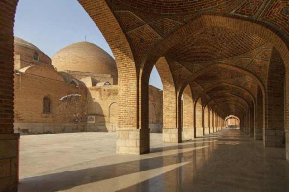 مکانهای دیدنی و تفریحی شهر تبریز کدامند؟ مسجد کبود تبریز