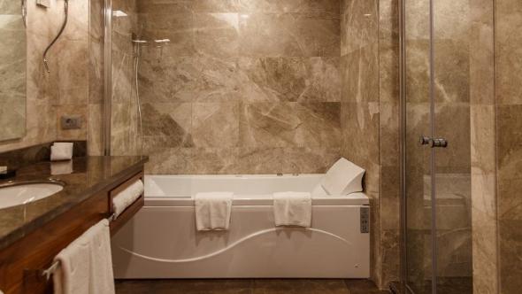 بهترین هتلهای تبریز کدامند؟ هتل لاله پارک تبریز