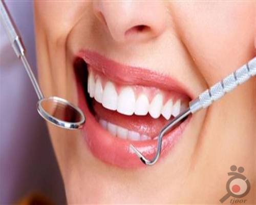دلایل پوسیدگی دندان نیش
