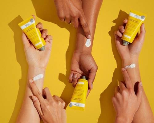 کرم ضد آفتاب برند آشنایی با برندهای مختلف ضد آفتاب