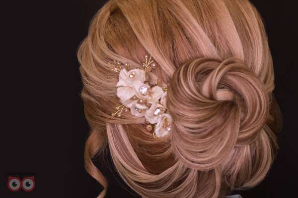 بازدید عروس همراه با آفر ویژه قرارداد در سالن مژگان دادفر بازدید عروس همراه با آفر ویژه قرارداد در سالن مژگان دادفر