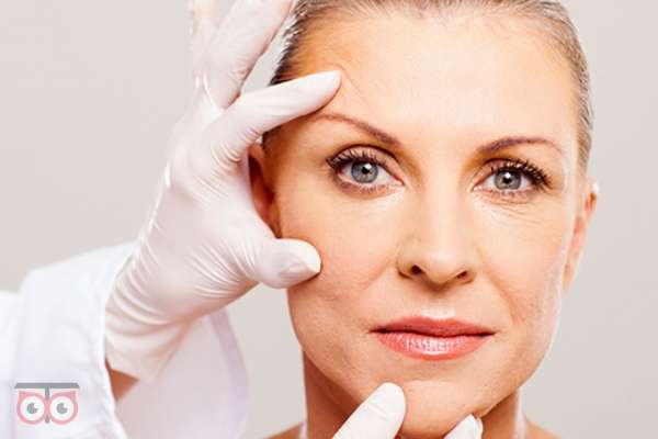 تخفیف انواع خدمات زیبایی به مناسبت دومین سالگرد افتتاح کلینیک مهرو