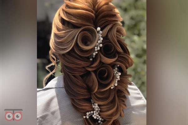 بازدید عروس لی لی رضایی همراه با آفر تخفیف