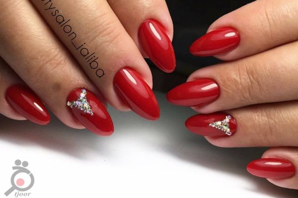 تخفیف ویژه کلاس آموزش کاشت ناخن