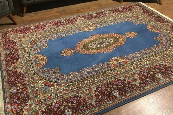 جشنواره حراج فرش و گلیم اصیل ایران زمین