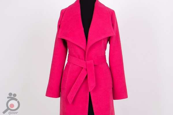 تخفیف ویژه انواع مانتو پالتو زنانه تخفیف ویژه انواع مانتو پالتو زنانه