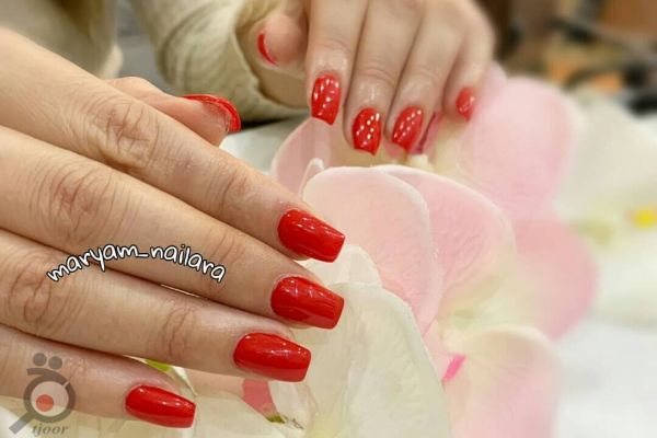 تخفیف خدمات ناخن