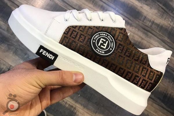 تخفیف ویژه پوشاک و کیف و کفش زنانه