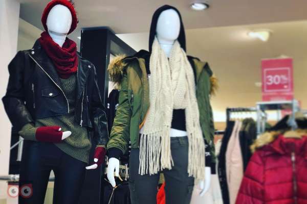 تخفیف پوشاک برند جنیفر در دبنهامز