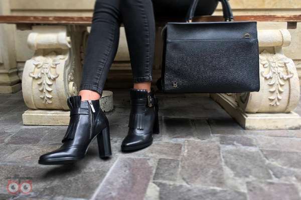 فروش ویژه انواع کیف و کفش ایتالیایی در MORESCHI IRAN