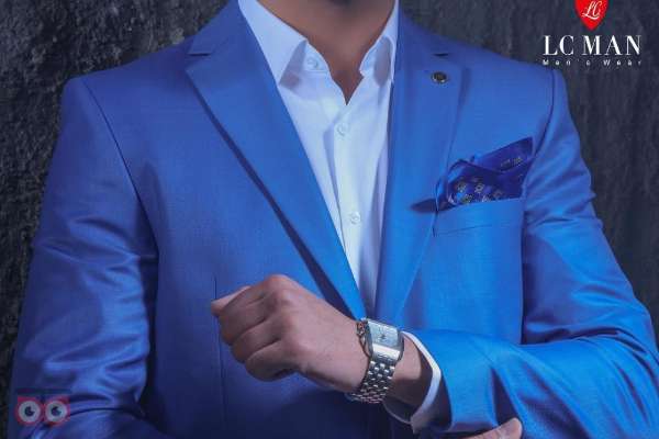 تخفیف پوشاک آقایان