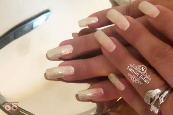 تخفیف خدمات ناخن