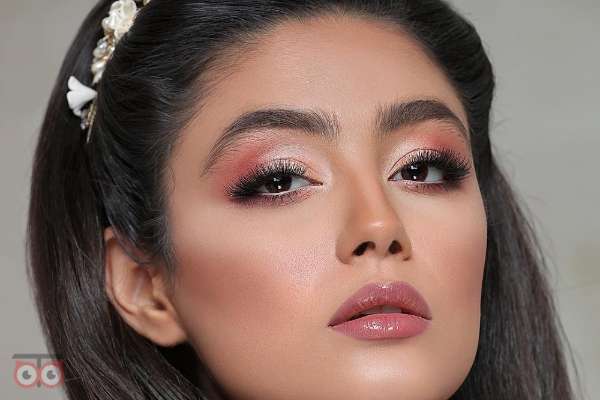 آفر قرارداد آرایشگاه عروس محیا نوری زاده آفر قرارداد آرایشگاه عروس محیا نوری زاده