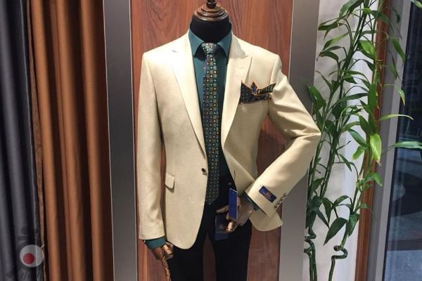 تخفیف پوشاک مردانه بوتولوجیانو