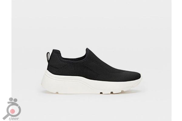 فروش همراه با تخفیف پوشاک زنانه فروش همراه با تخفیف پوشاک زنانه